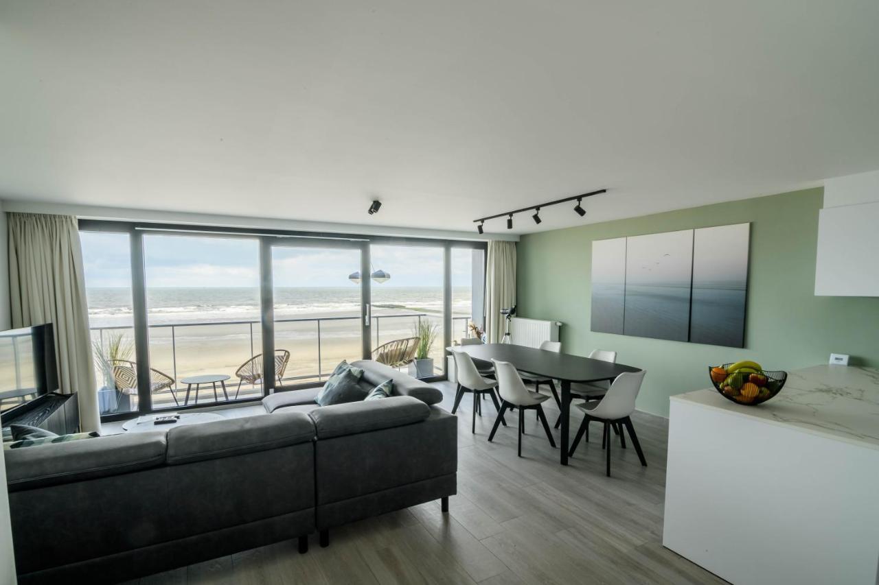 Premium Holidays - New Modern Apartment Oostkant With Seaview At Westende Middelkerke Esterno foto
