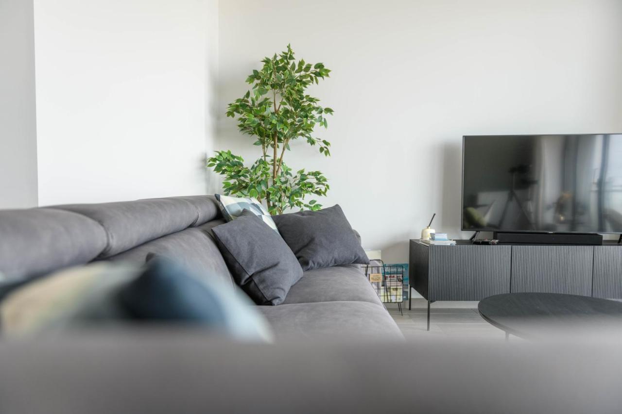 Premium Holidays - New Modern Apartment Oostkant With Seaview At Westende Middelkerke Esterno foto